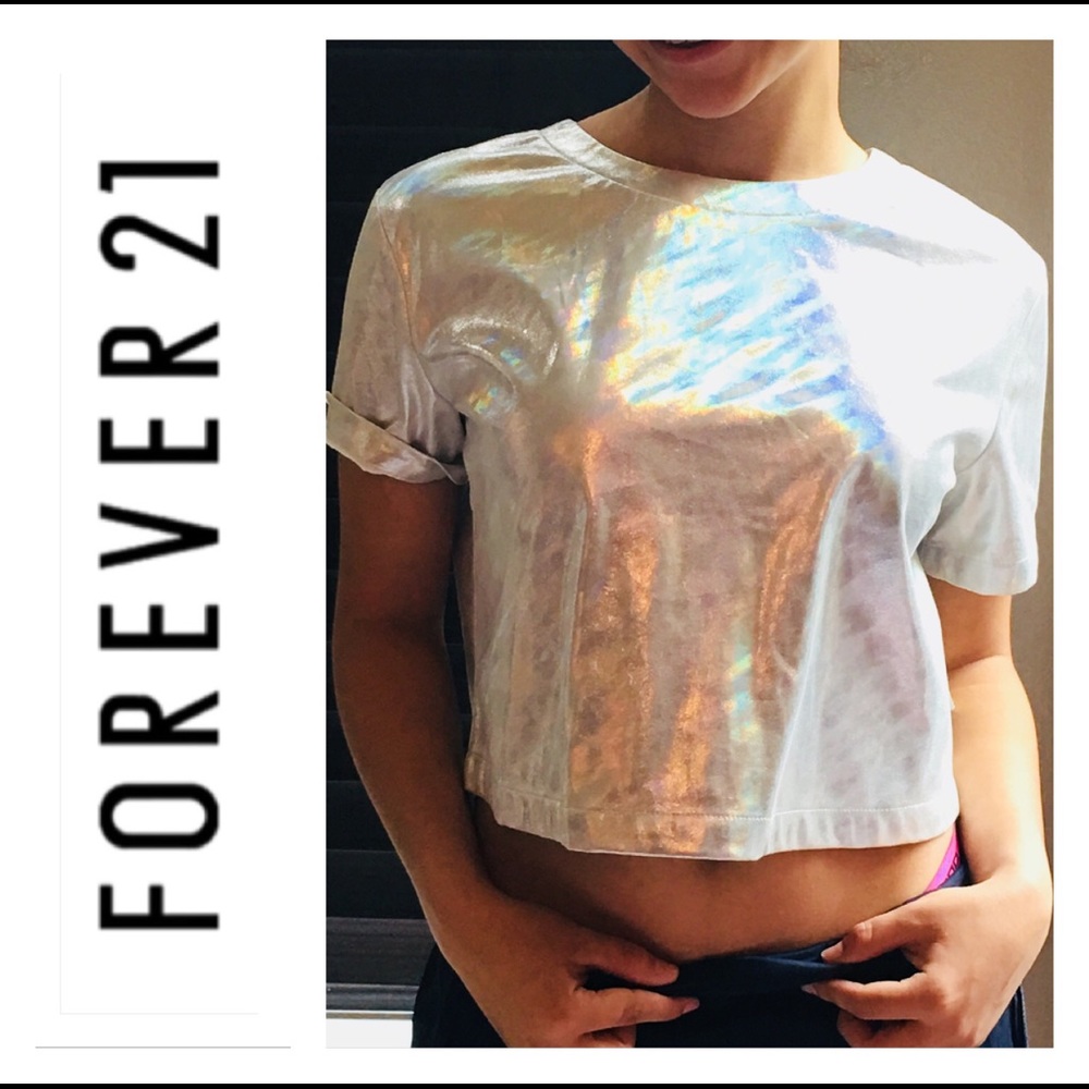 3/$25 NWT Forever 21 Top